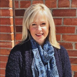 Meet your Posher, Kristin